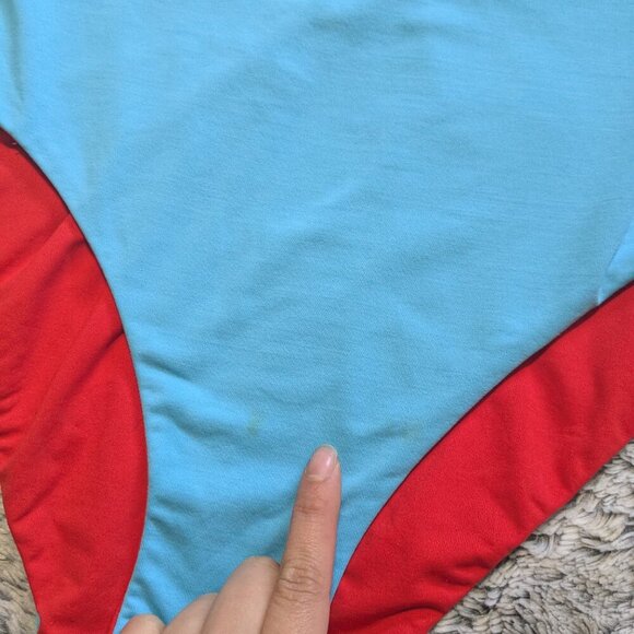 La Perla Luxury Swimsuit One Piece Red Blue Reversible Size US 32C - Picture 9 of 9